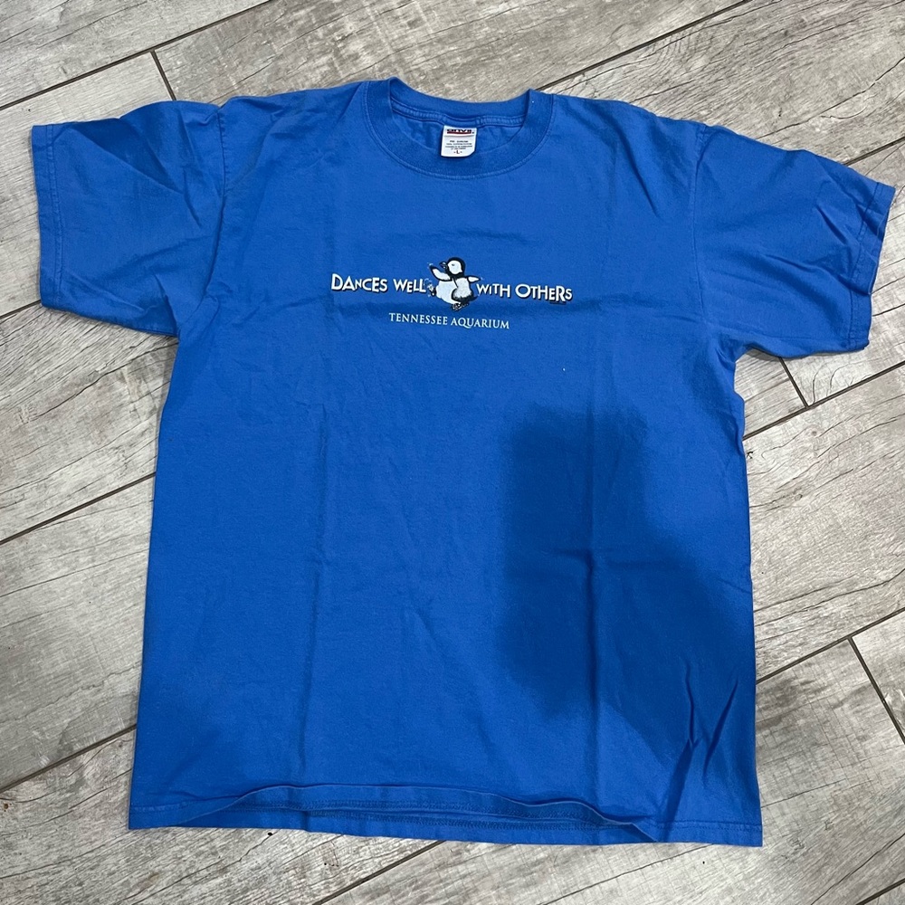 Vintage Blue Tennessee Aquarium TEE size Large